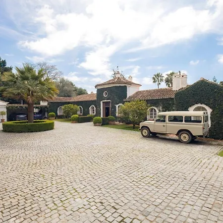 Almendral Exclusive Hill Club Estate By Domvia Marbella