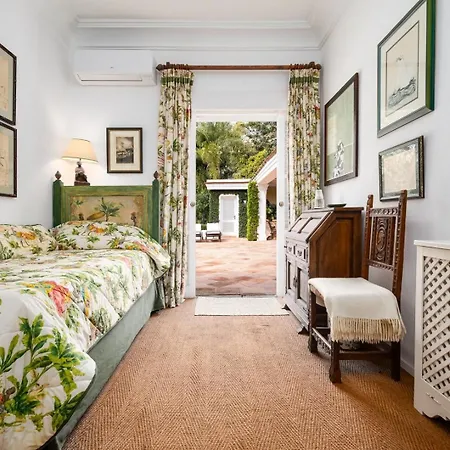 Almendral Exclusive Hill Club Estate By Domvia Marbella