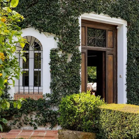Villa Almendral Exclusive Hill Club Estate By Domvia Marbella